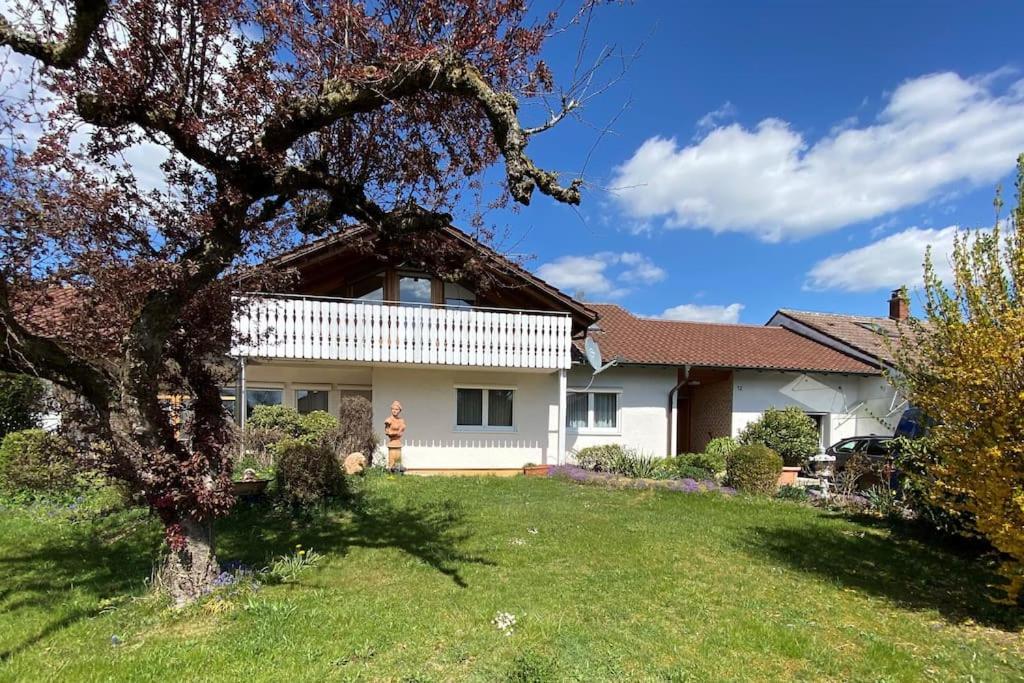 Gemuetliche Wohnung Bei Bad Waldsee Mit Balkon Kültér fotó